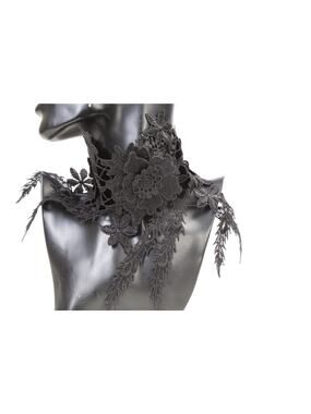 Gothic Black Lace Choker Necklace Floral Venetian Macrame Bib Victorian Costume